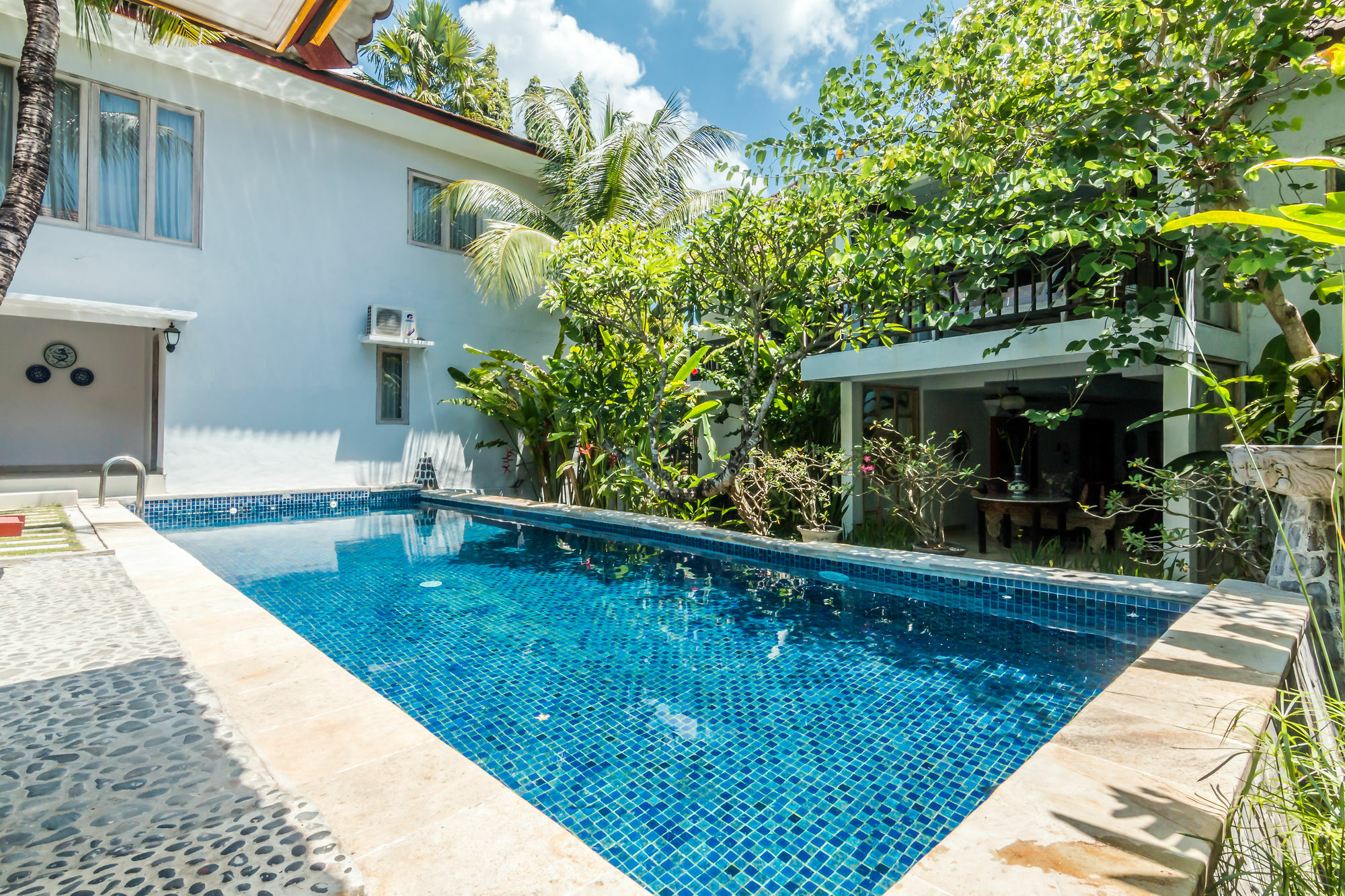 Zen Rooms Seminyak Umalas Kauh Kuta Lombok Buitenkant foto